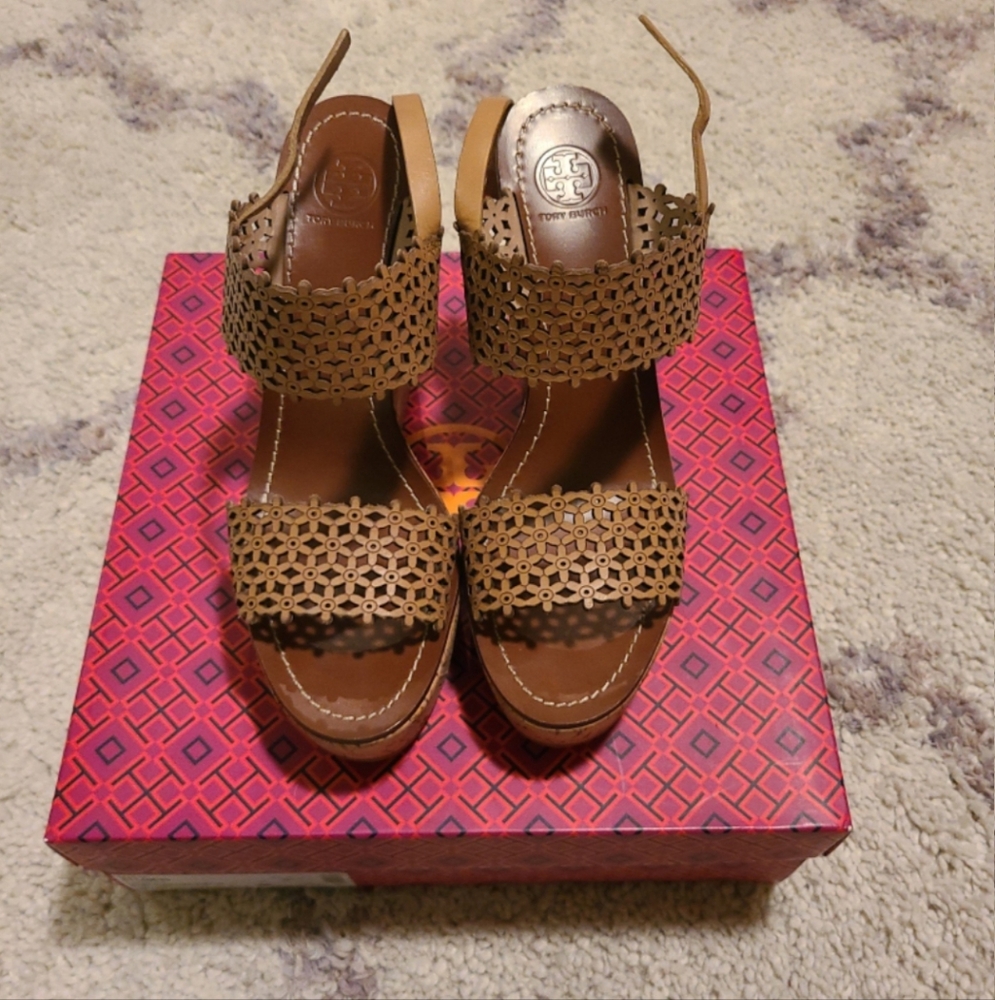 Tory Burch Brown Woven Sandals